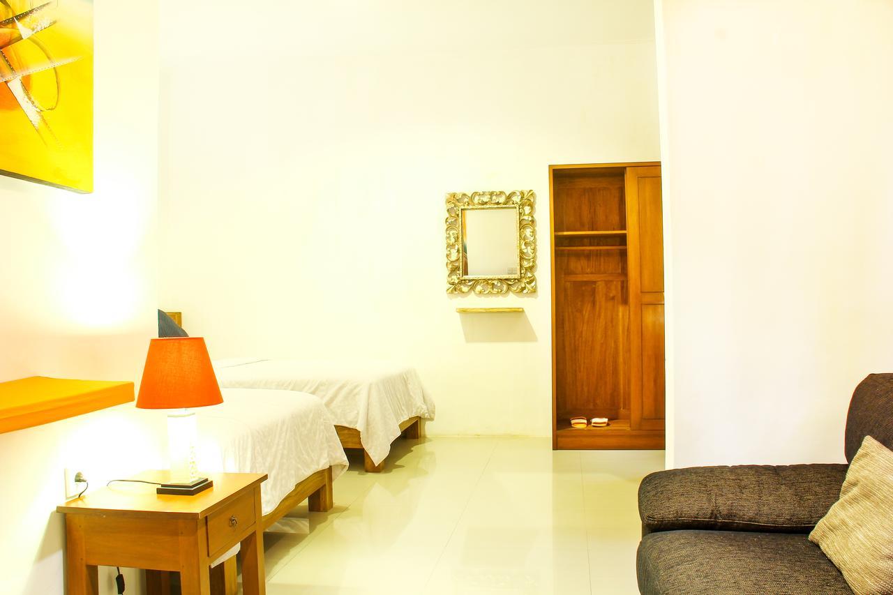 D'Lumbung Suites And Residence Семиньяк Экстерьер фото